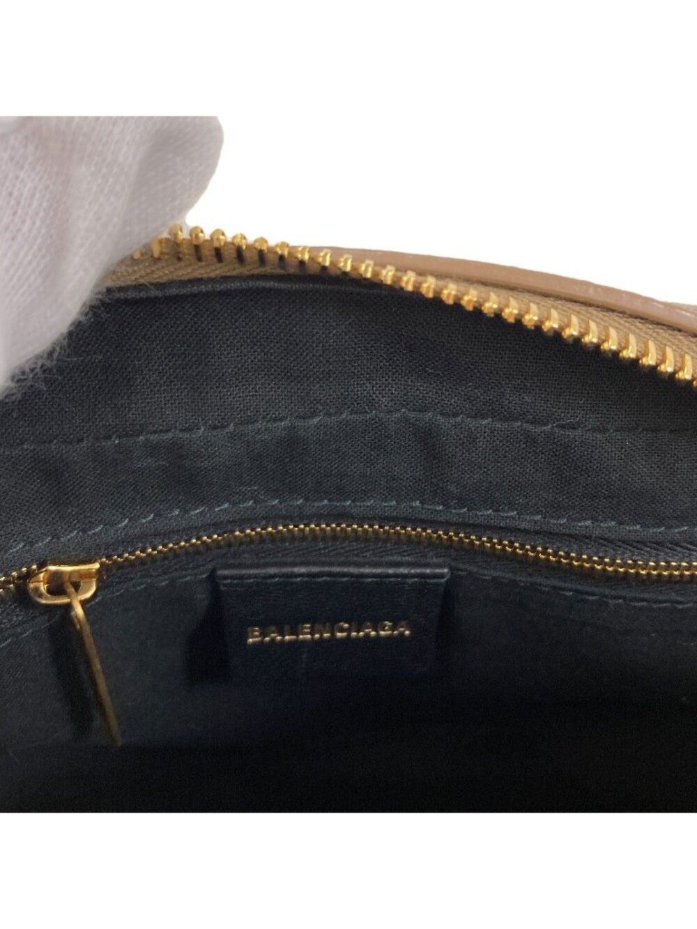Balenciaga BB Monogram Shoulder Bag - Picture 9 of 15